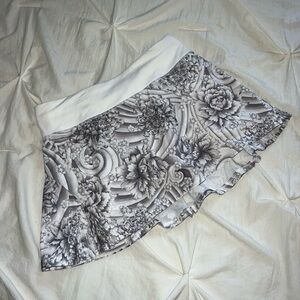 Lululemon floral tennis skirt